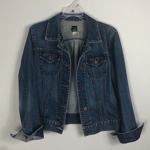 Gap Lightly Distressed Icon Denim Jacket Medium